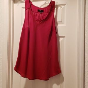 Red polyester tank top embellished back